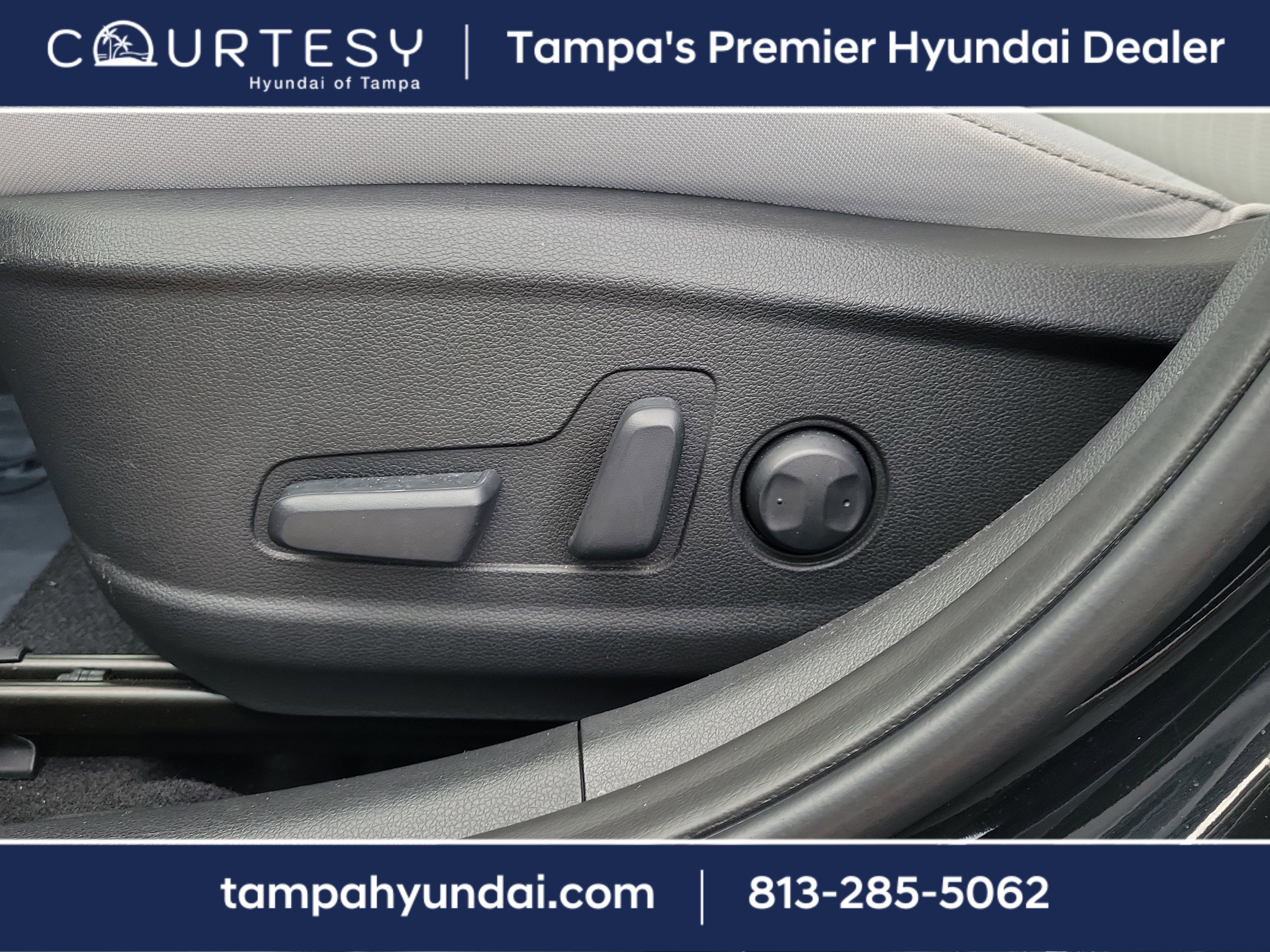 Used 2023 Hyundai Kona SEL image 18