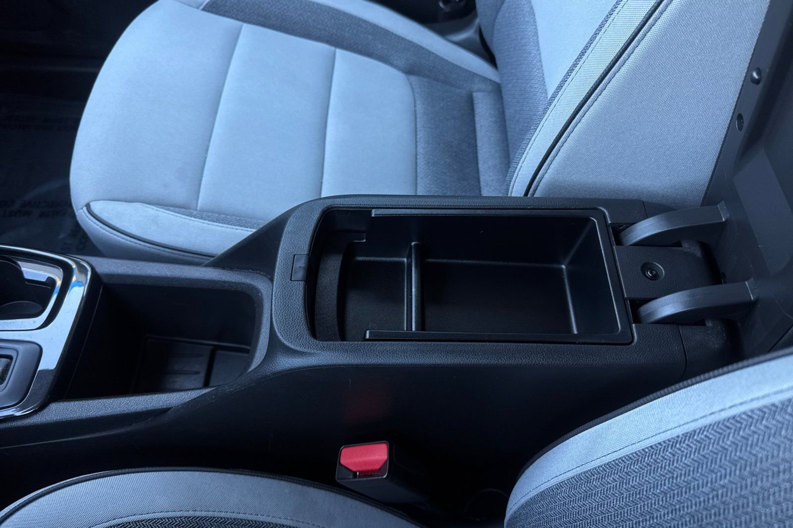 Used 2025 Chevrolet TrailBlazer LT image 31