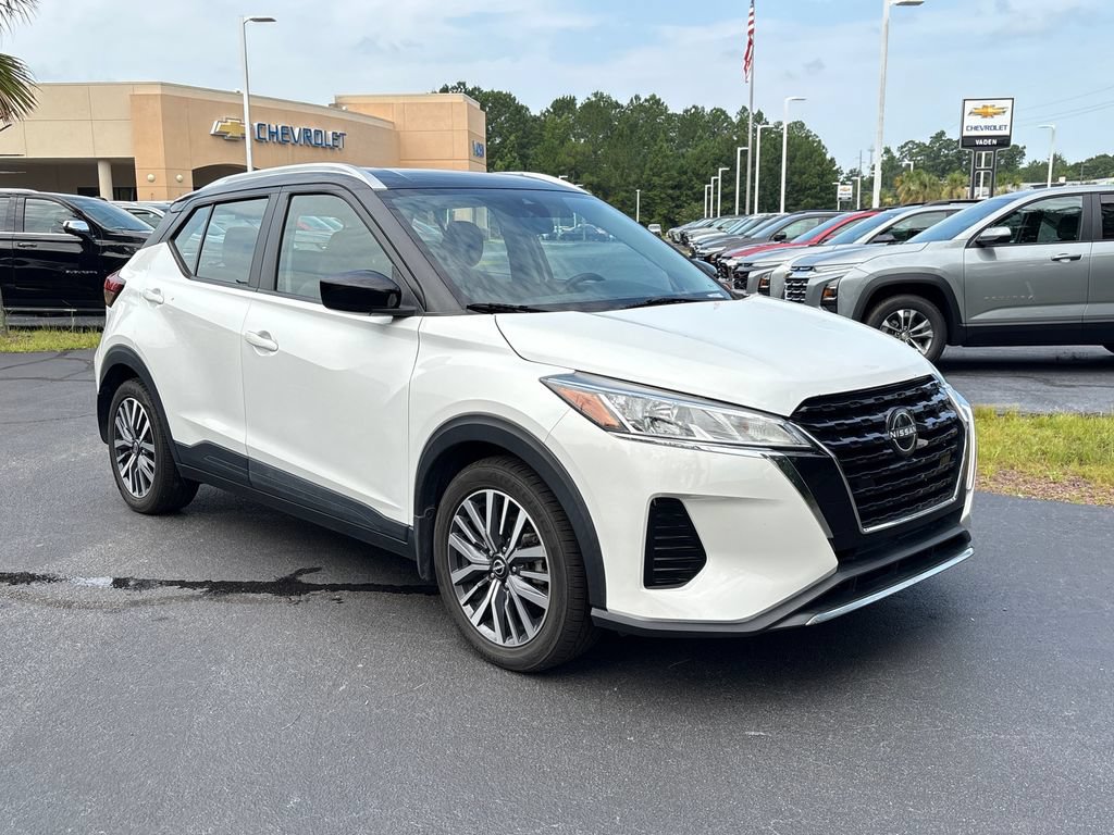 Used 2022 Nissan Kicks SV FWD image 29