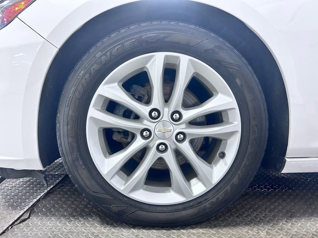 Used 2016 Chevrolet Malibu LT image 31