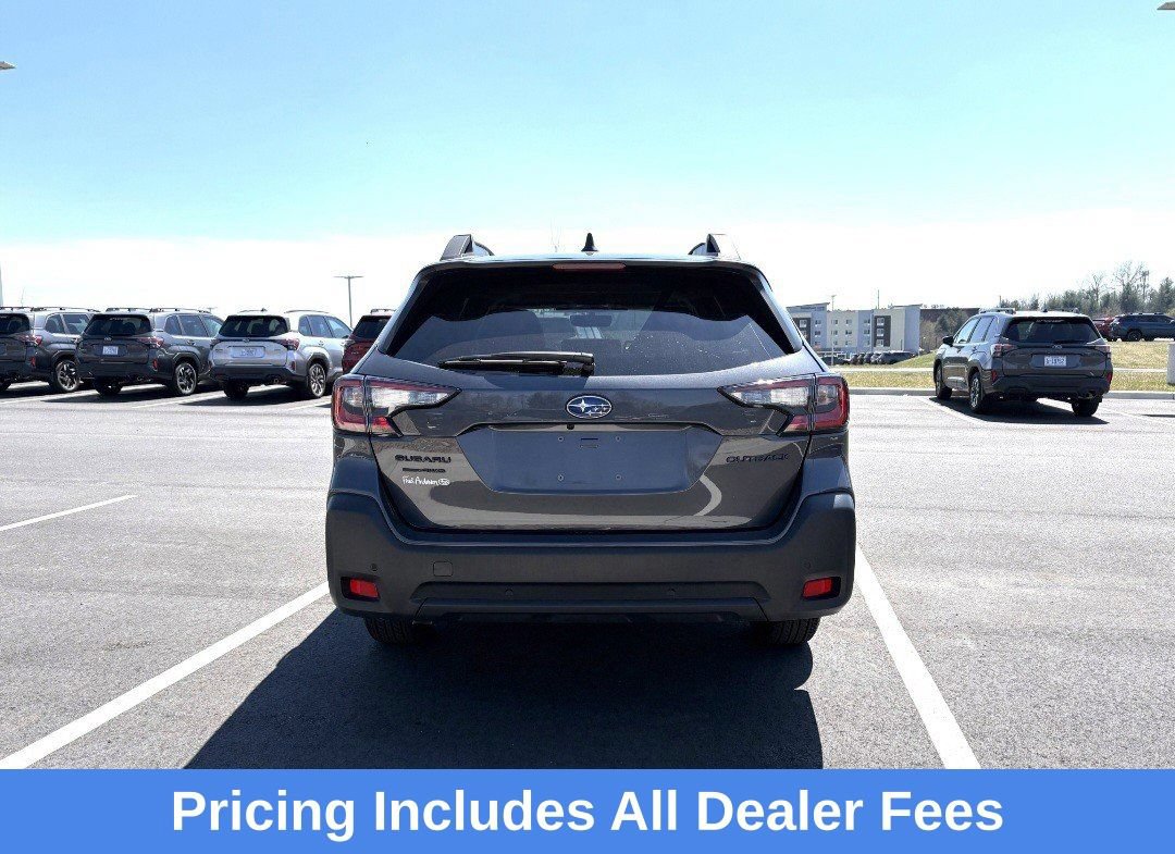 Certified 2025 Subaru Outback Onyx Edition AWD/4WD image 10