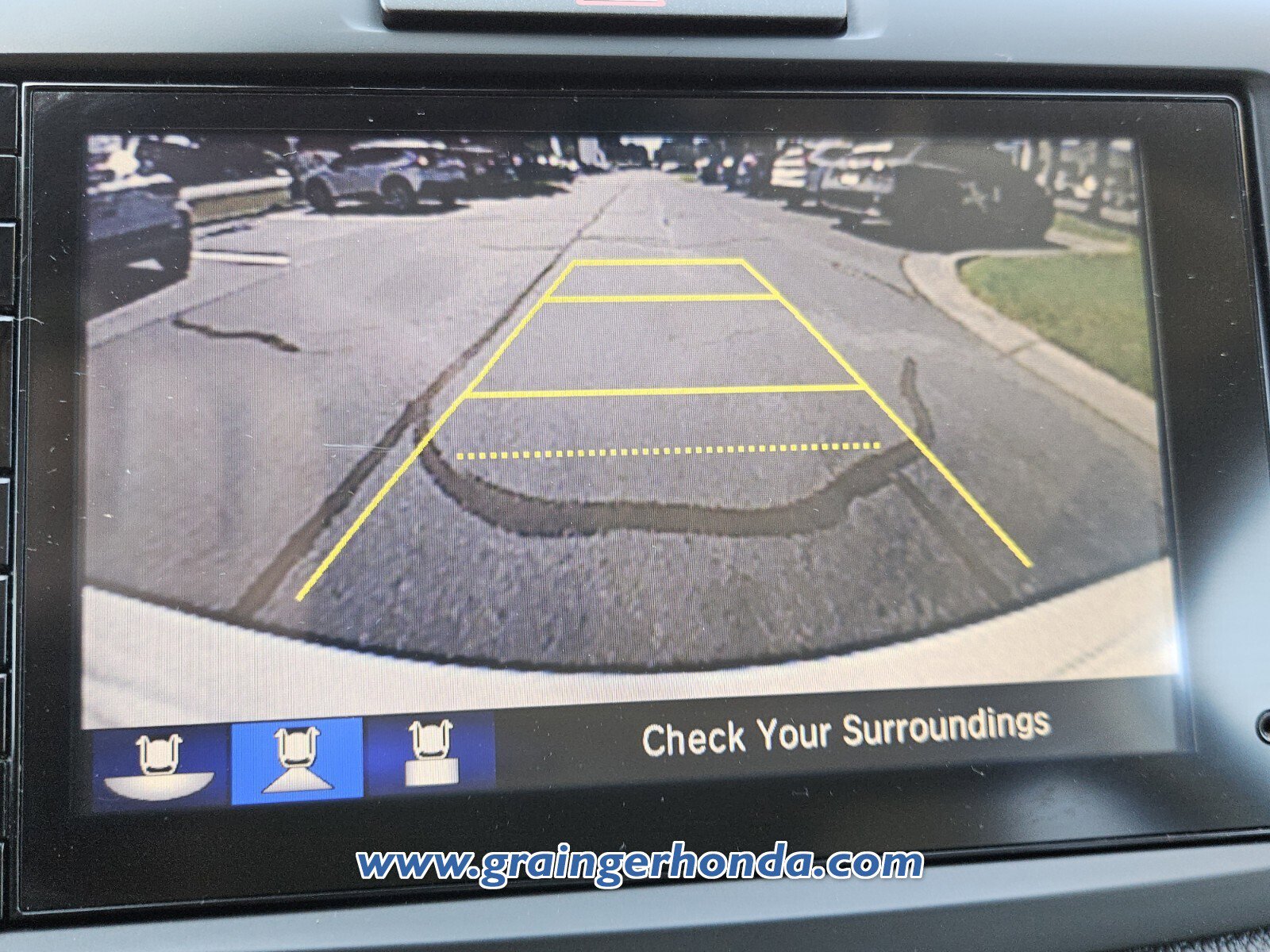 Used 2015 Honda CR-V Touring image 16