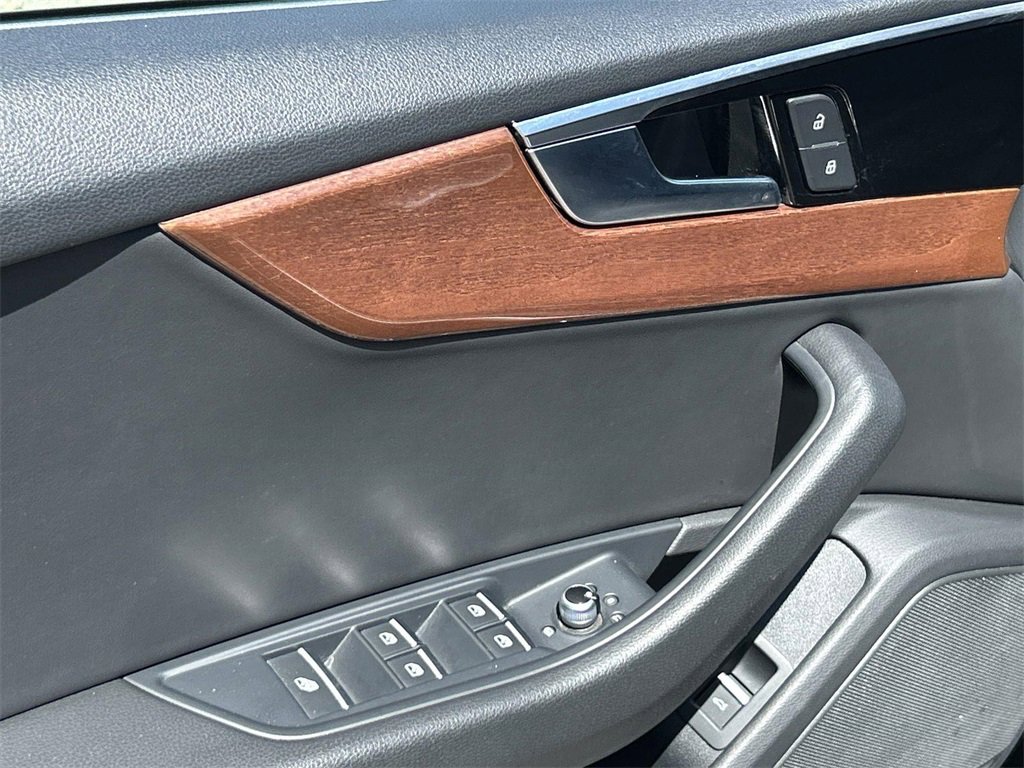 Used 2022 Audi A5 2.0T Premium image 22