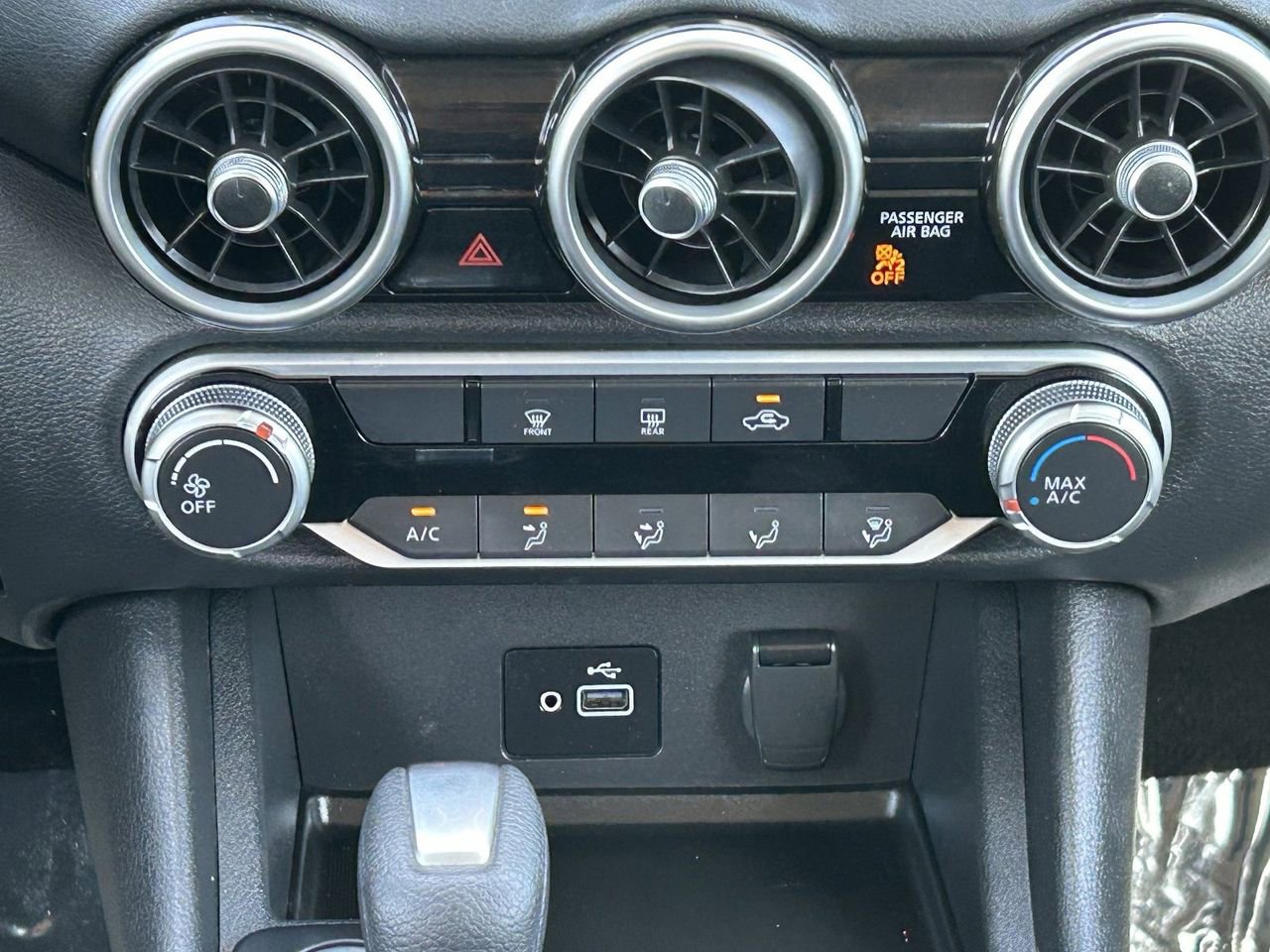 Certified 2021 Nissan Sentra S image 19