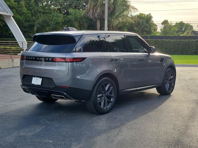 Used 2025 Land Rover Range Rover Sport SE AWD/4WD image 20