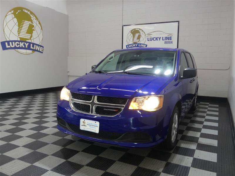 Used 2019 Dodge Grand Caravan SE w/ UConnect Hands-Free Group FWD image 4