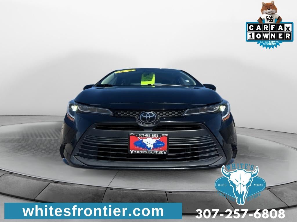 Used 2024 Toyota Corolla LE FWD image 2