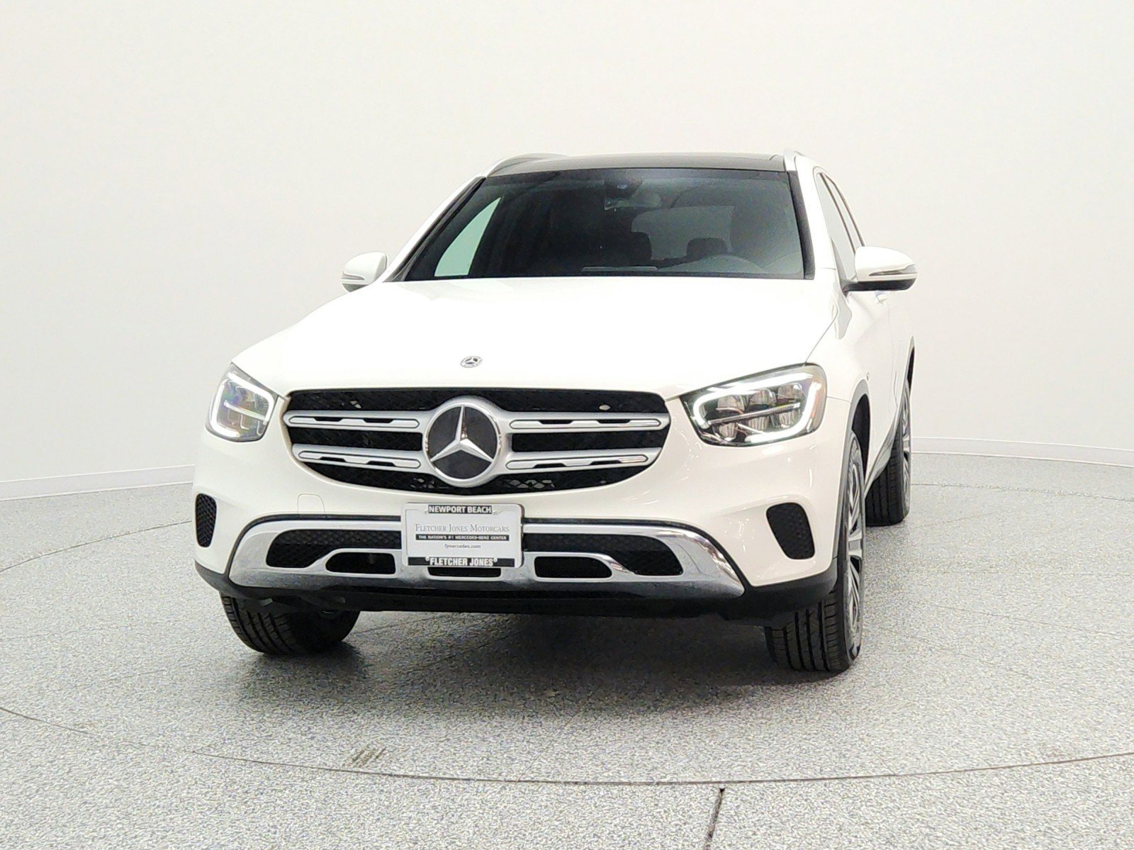 Used 2020 Mercedes-Benz GLC 350e 4MATIC image 2
