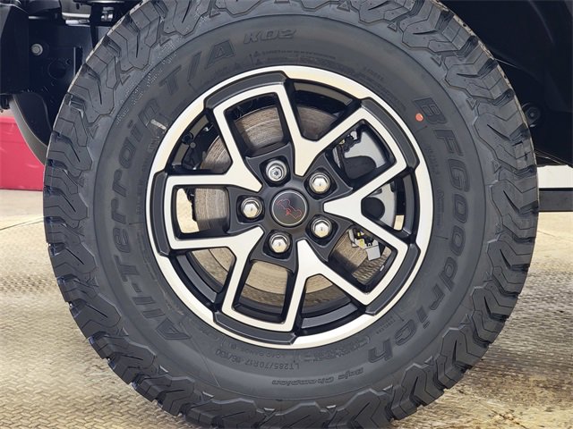 New 2026 Jeep Wrangler Unlimited Rubicon w/ Convenience Group image 12