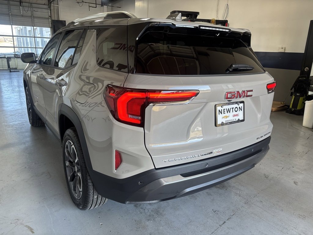 New 2026 GMC Terrain Elevation w/ Elevation Premium Package image 33