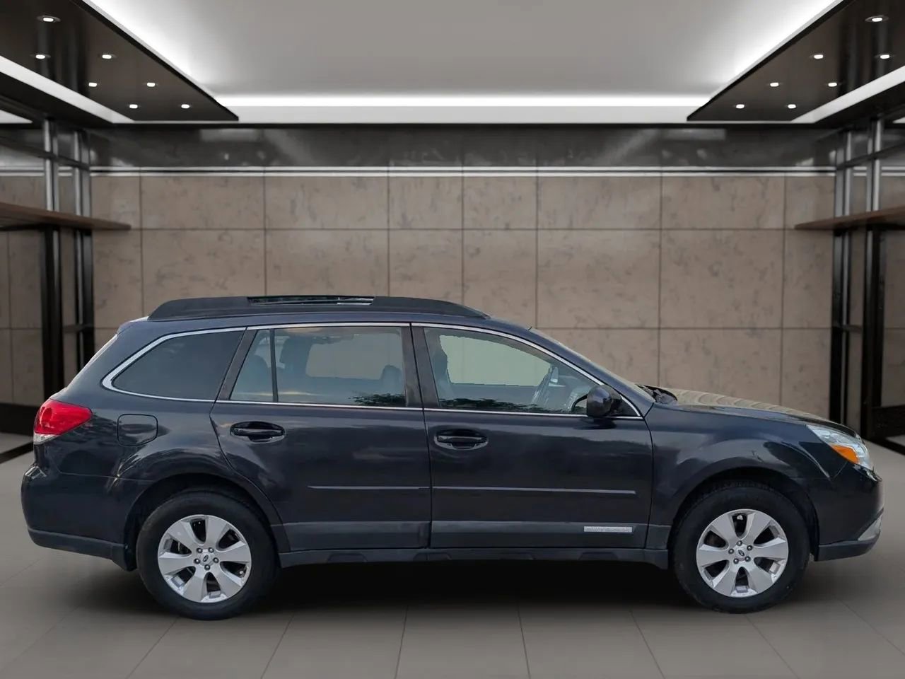 Used 2012 Subaru Outback 2.5i Limited w/ Moonroof Pkg AWD/4WD image 12