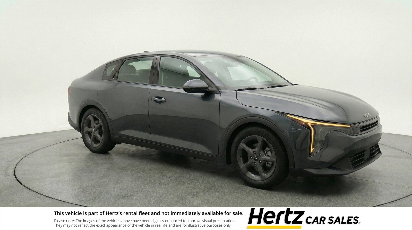 Used 2025 Kia K4 LXS image 1