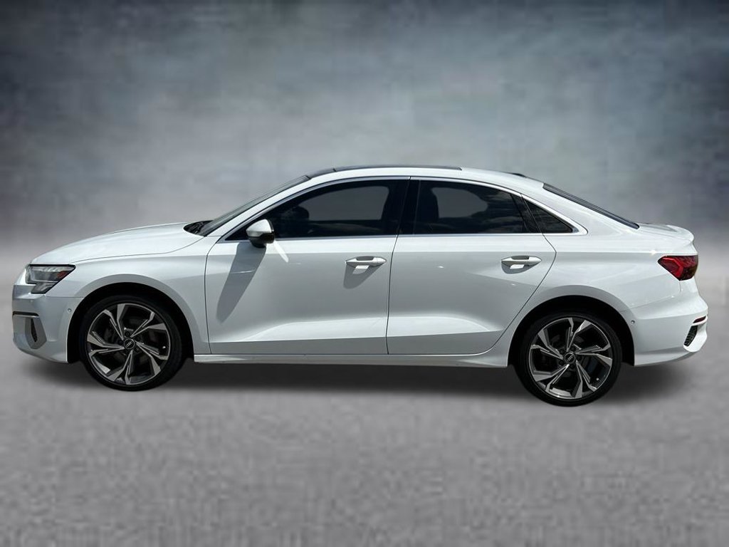 Used 2022 Audi A3 2.0T Premium Plus FWD image 2