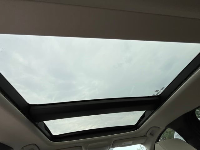 Used 2024 MAZDA CX-90 Plug-In Hybrid w/ Premium Pkg AWD/4WD image 20