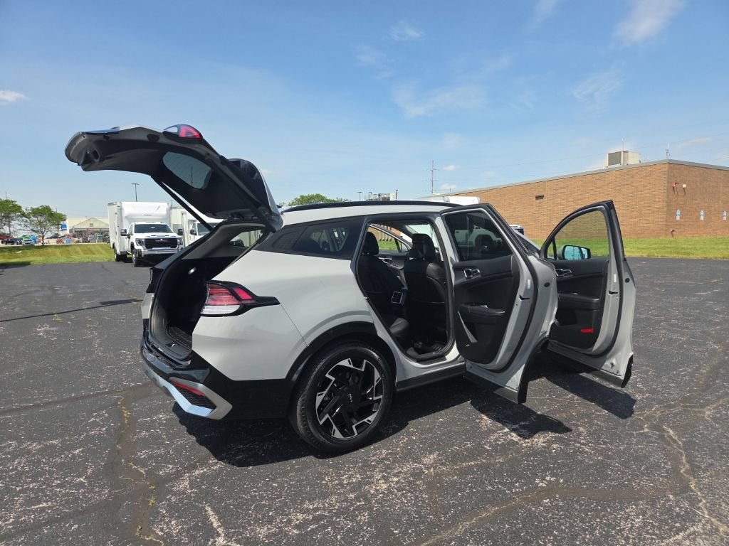 Used 2023 Kia Sportage SX FWD image 23