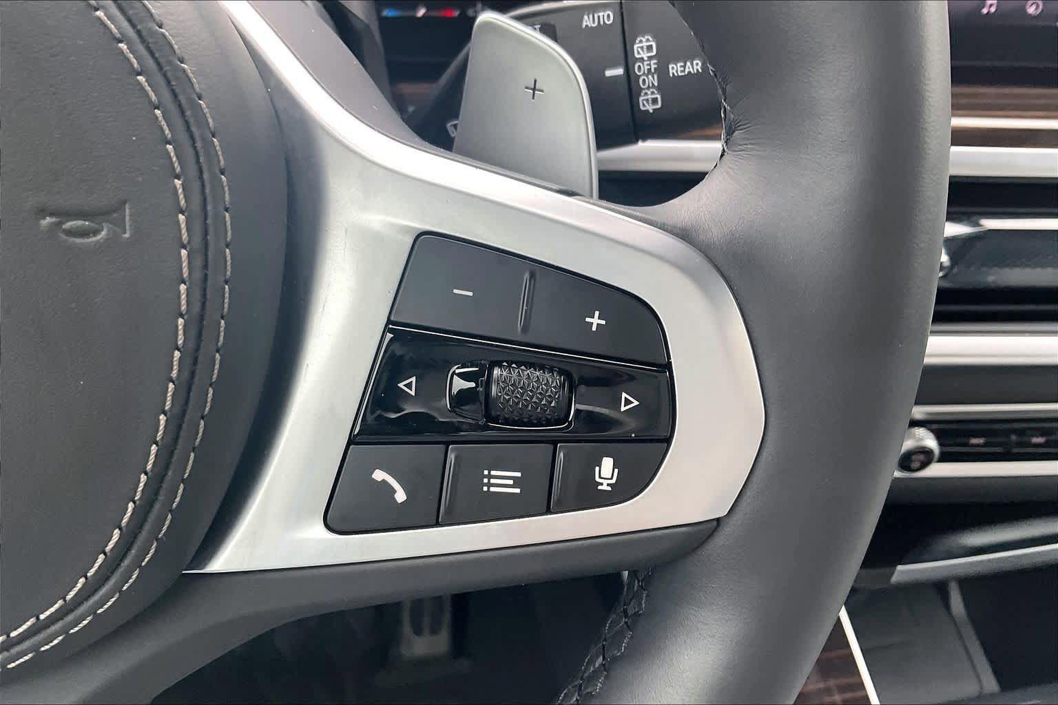 Certified 2025 BMW X5 xDrive40i w/ M Sport Package AWD/4WD image 26