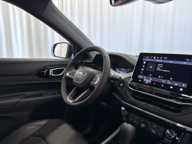 New 2026 Jeep Compass Latitude w/ Quick Order Package 29K AWD/4WD image 26