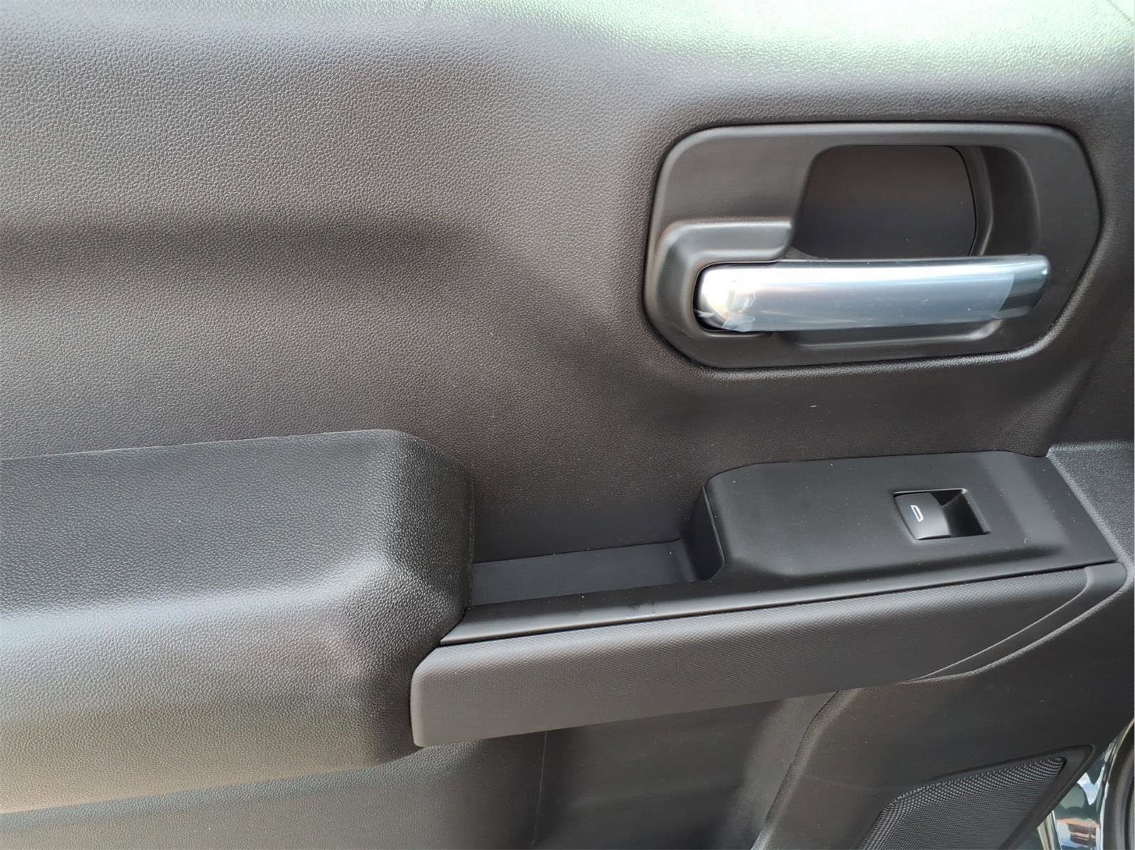 New 2026 Chevrolet Silverado 1500 Custom Trail Boss image 9