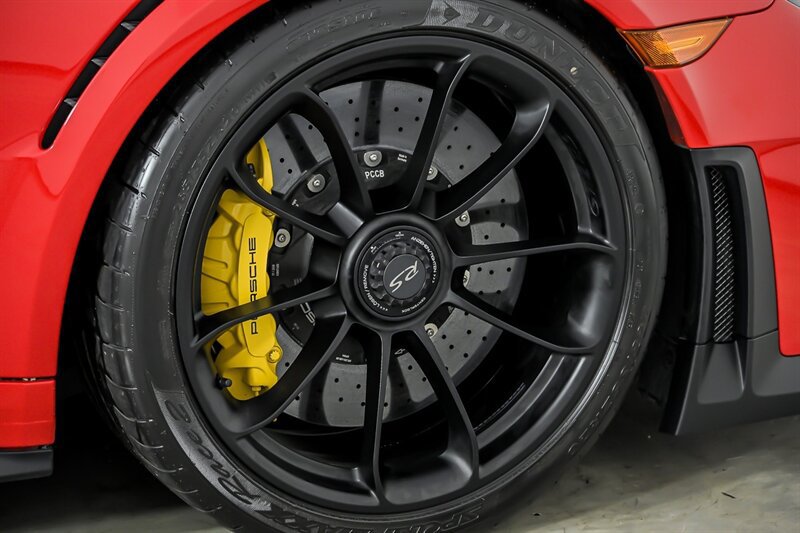 Used 2018 Porsche 911 GT2 RS RWD image 14