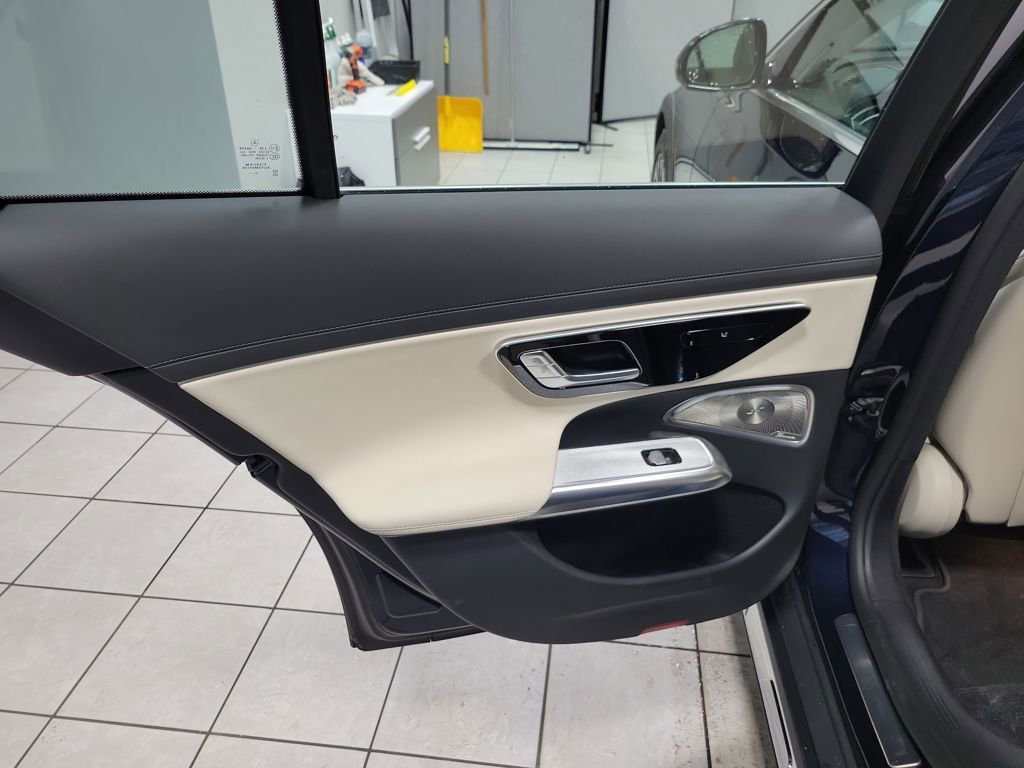 Used 2025 Mercedes-Benz E 450 4MATIC All-Terrain Wagon image 29