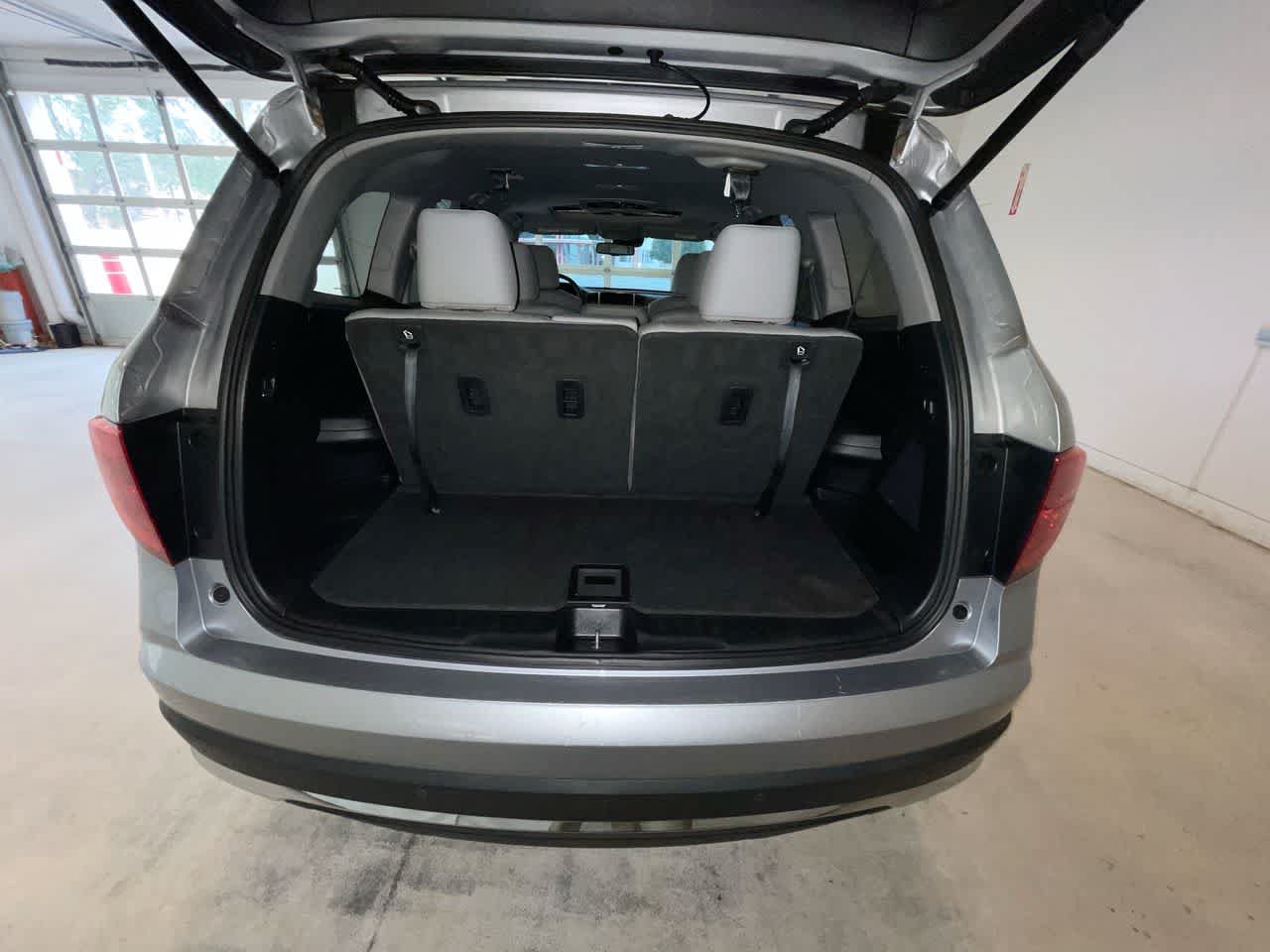 Used 2017 Honda Pilot Touring image 25
