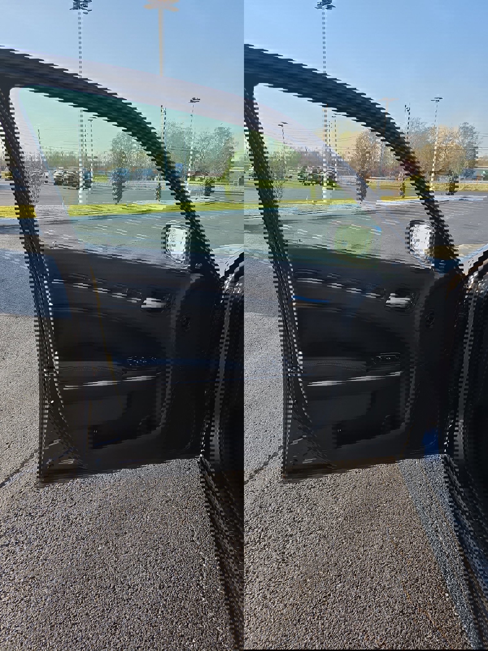 Used 2019 Chrysler 300 Limited image 16