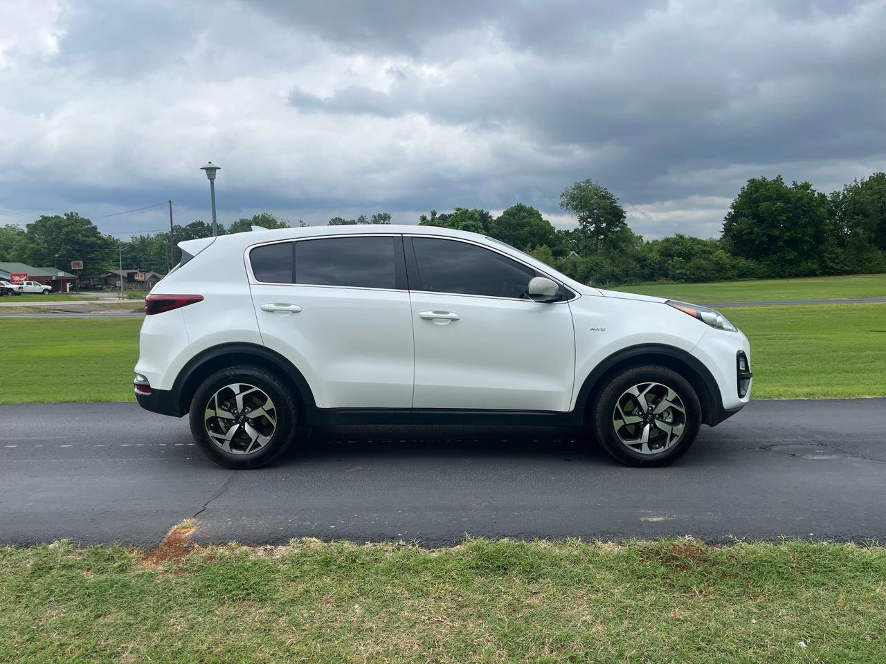 Used 2022 Kia Sportage LX AWD/4WD image 1