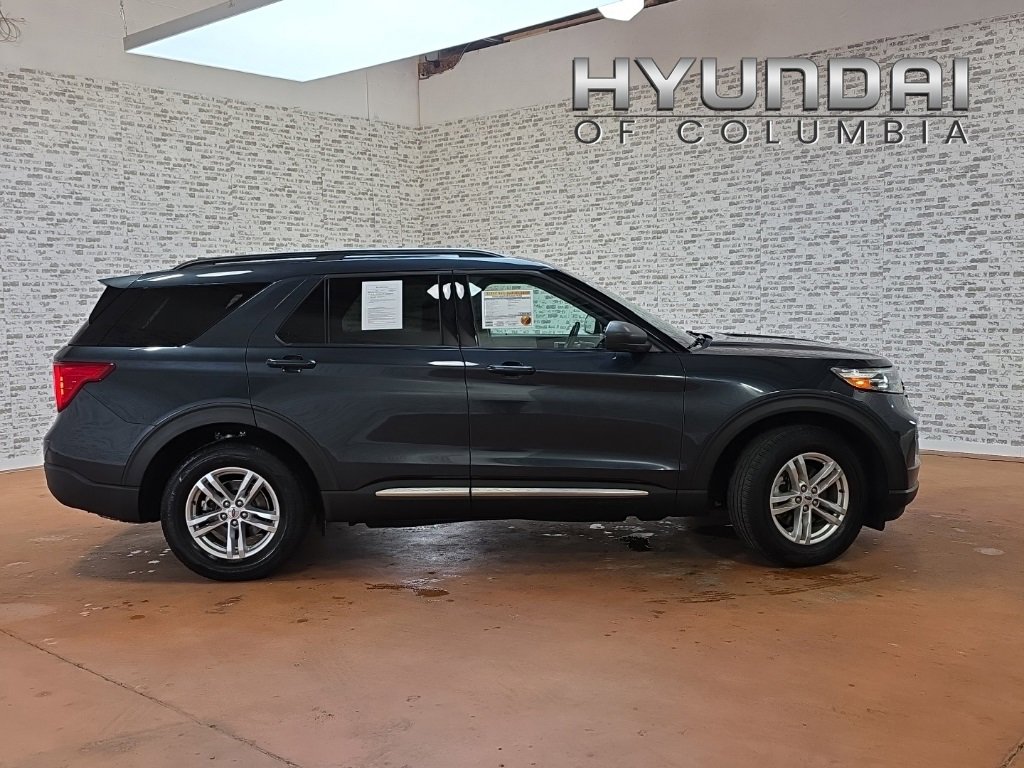 Used 2022 Ford Explorer XLT w/ Class IV Trailer Tow Package image 9