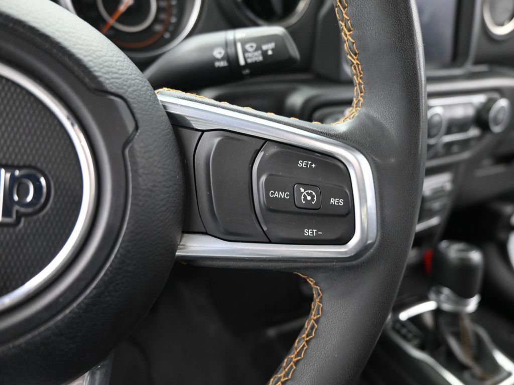 Used 2023 Jeep Gladiator Overland image 31