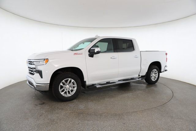 Used 2025 Chevrolet Silverado 1500 LTZ w/ Z71 Off-Road Package image 3