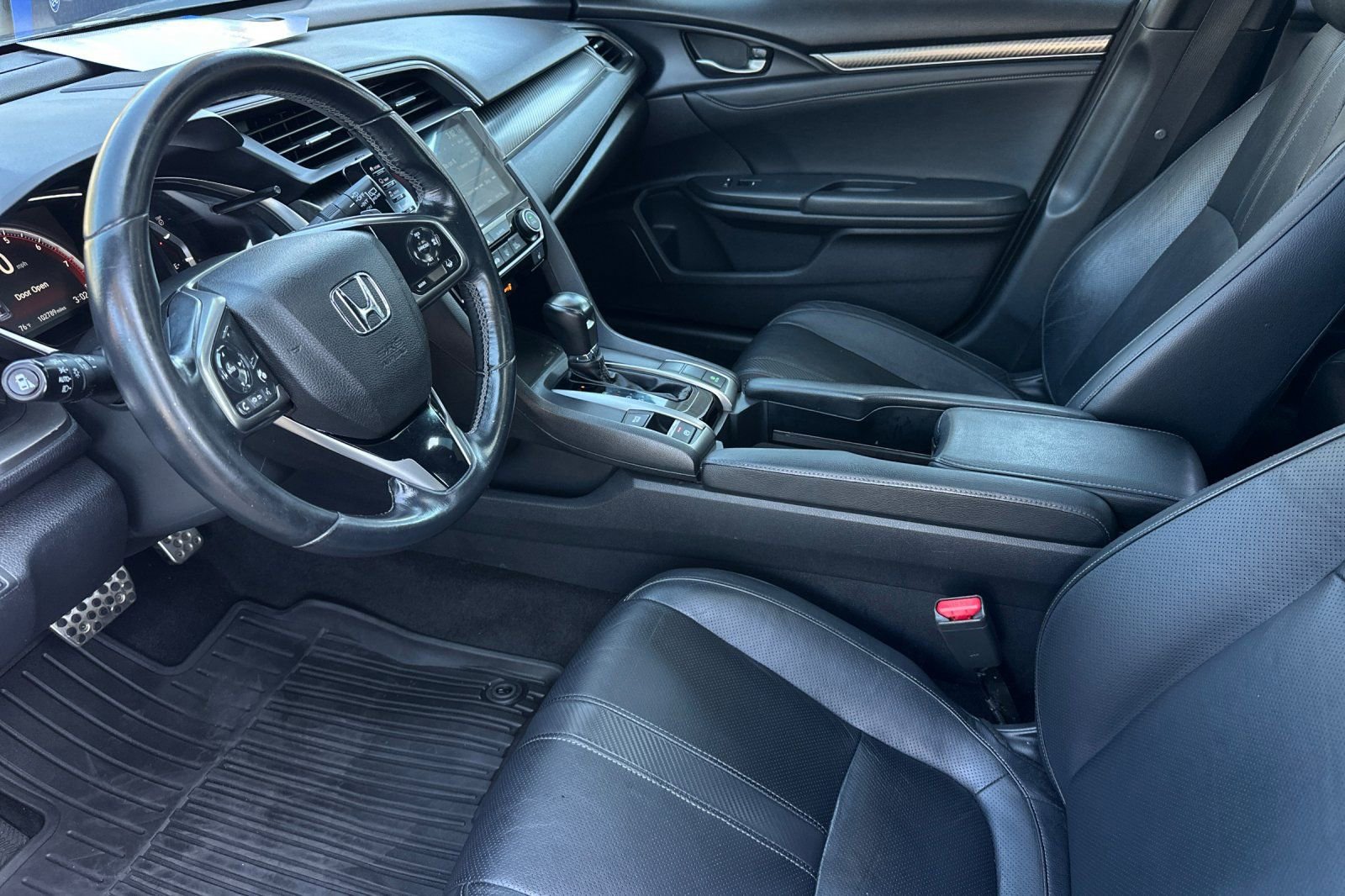 Used 2019 Honda Civic Sport Touring image 9