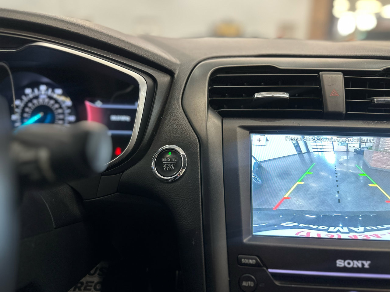 Used 2017 Ford Fusion Titanium image 22