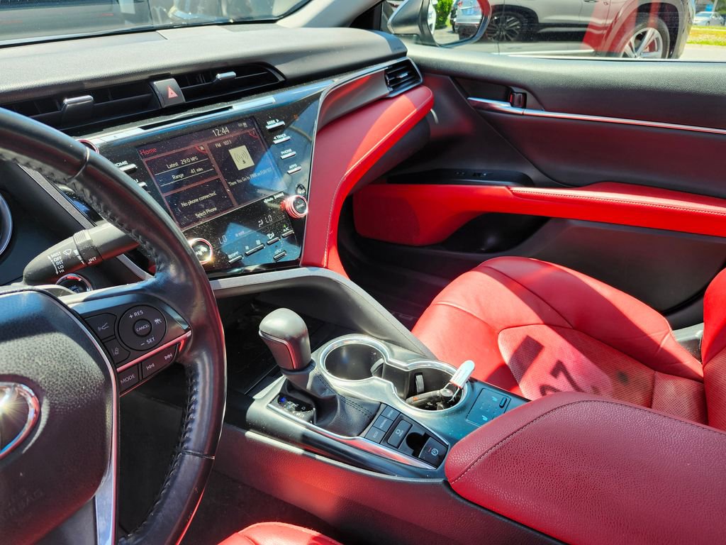 Used 2020 Toyota Camry XSE AWD/4WD image 7