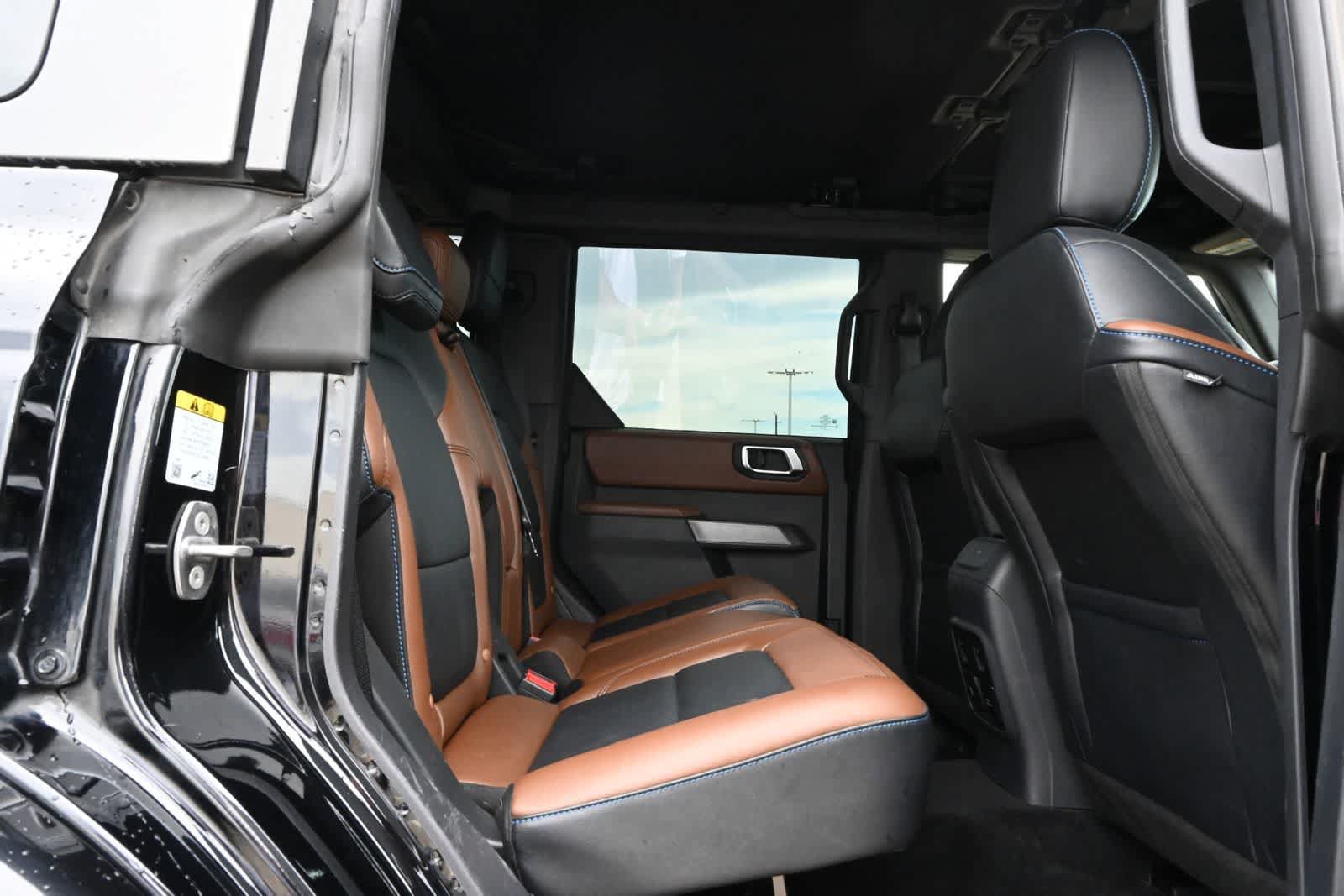 Used 2021 Ford Bronco Outer Banks AWD/4WD image 21