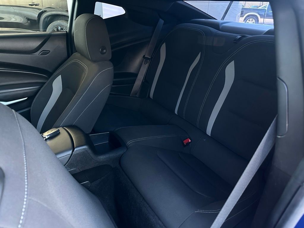 Used 2021 Chevrolet Camaro LT image 15