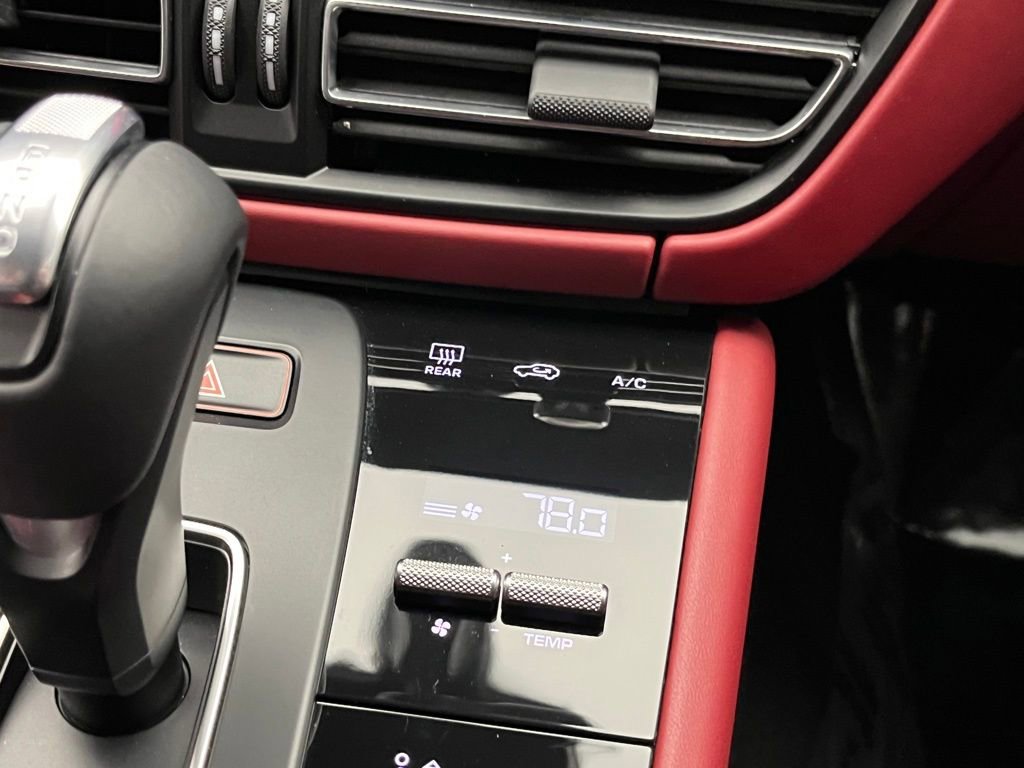 Used 2024 Porsche Macan GTS image 20