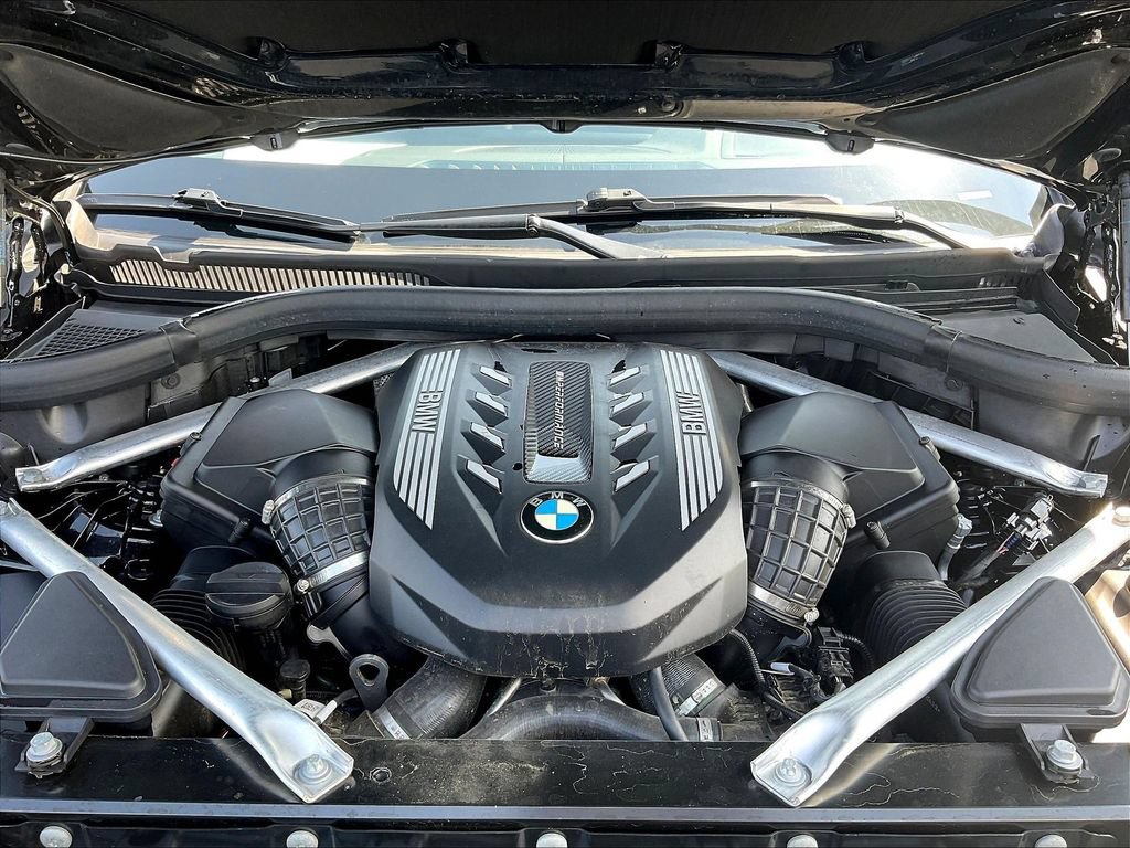 Used 2023 BMW X5 M50i w/ Climate Comfort Package AWD/4WD image 29