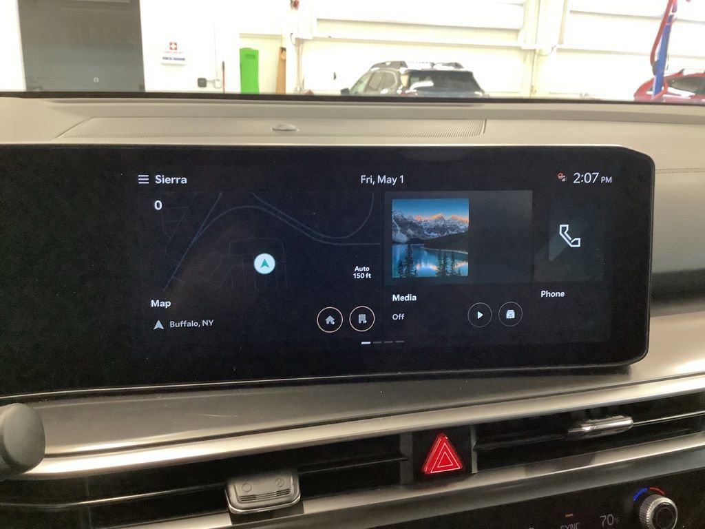 Used 2025 Kia Sorento S w/ Panoramic Sunroof Package AWD/4WD image 8