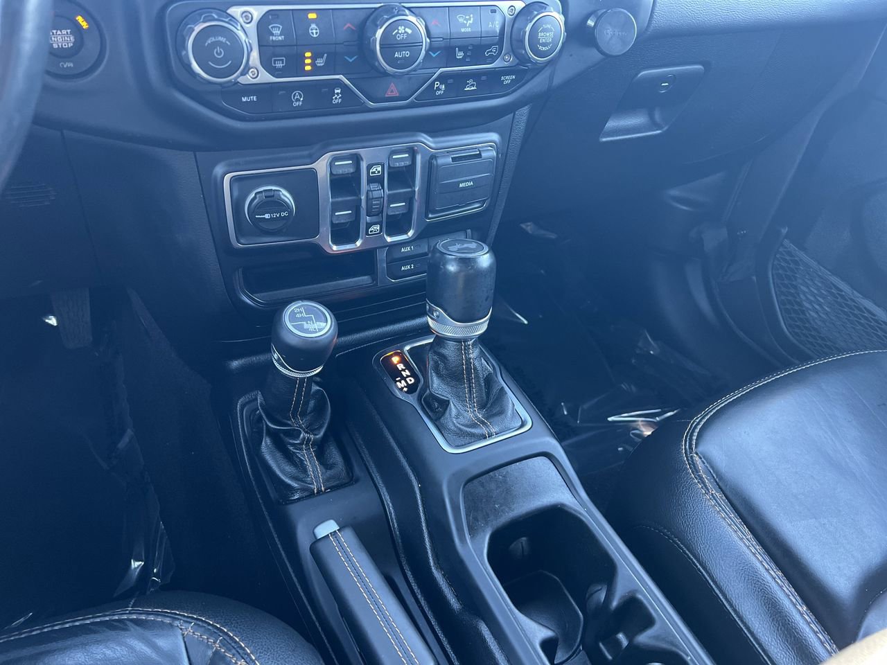 Used 2021 Jeep Wrangler Unlimited Sahara image 11