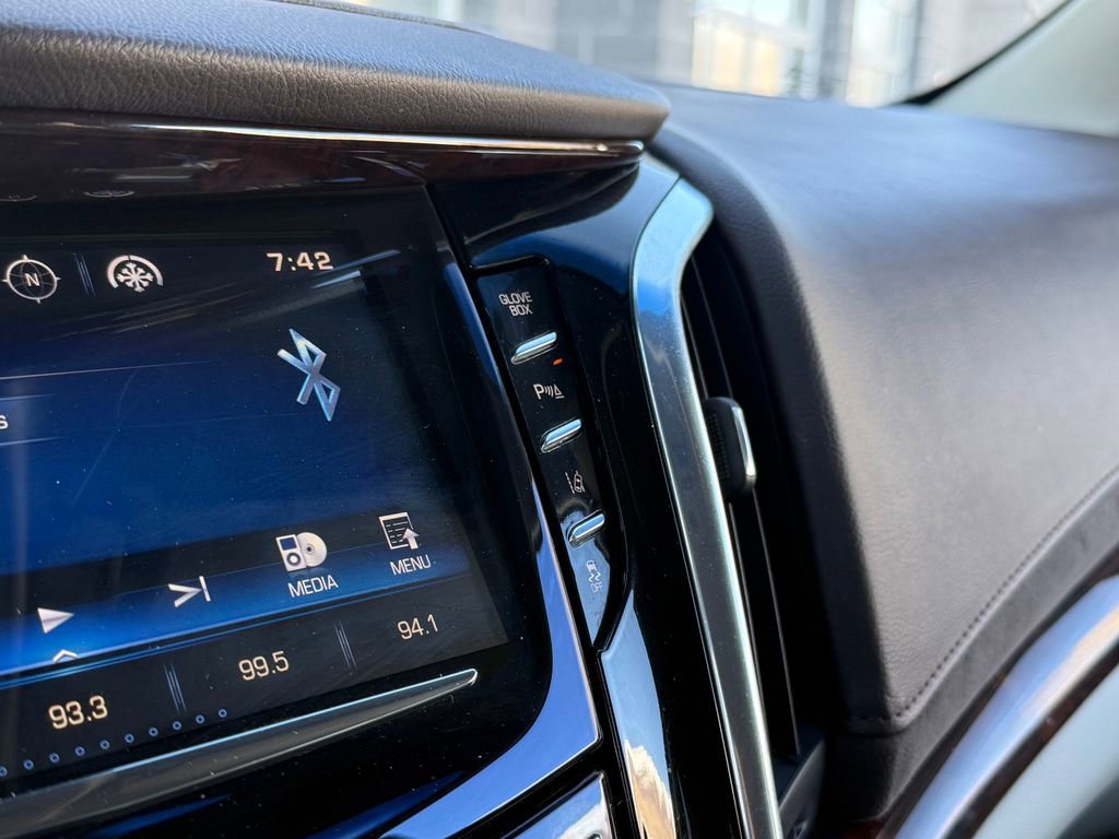 Used 2015 Cadillac Escalade ESV Premium image 38