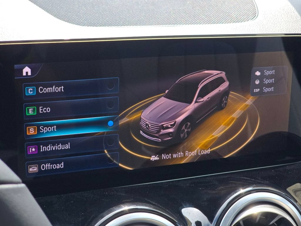 New 2026 Mercedes-Benz GLB 250 4MATIC image 33