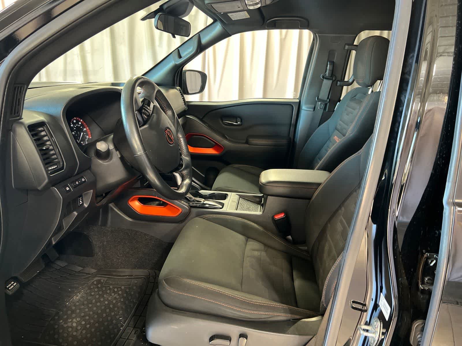 Used 2022 Nissan Frontier Pro-X RWD image 18