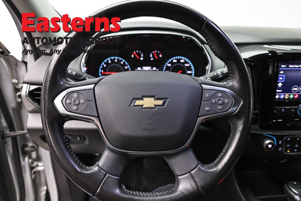 Used 2020 Chevrolet Traverse LT FWD image 10