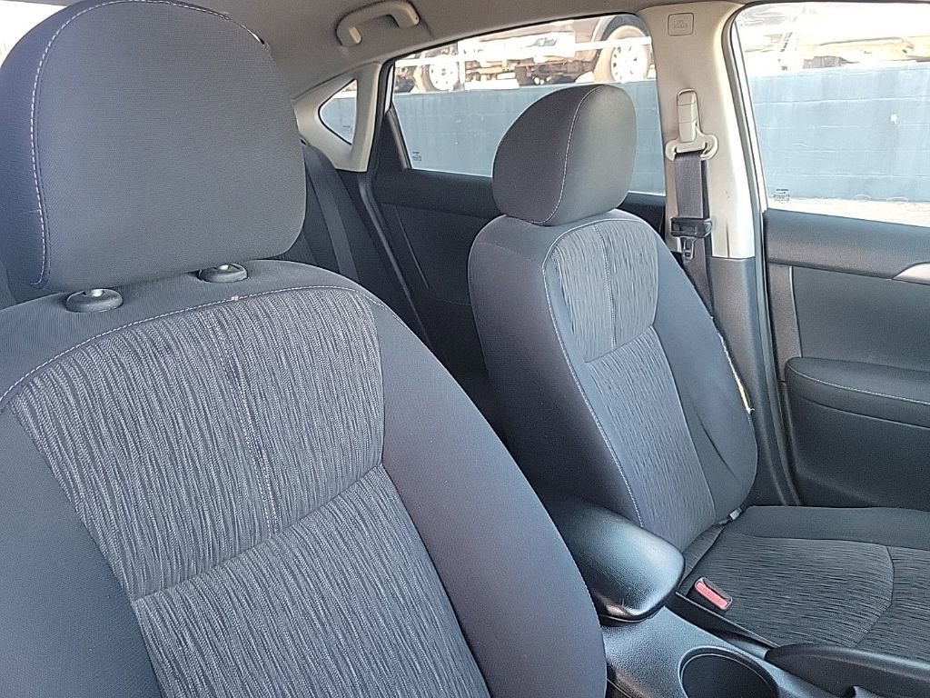 Used 2015 Nissan Sentra SV FWD image 45