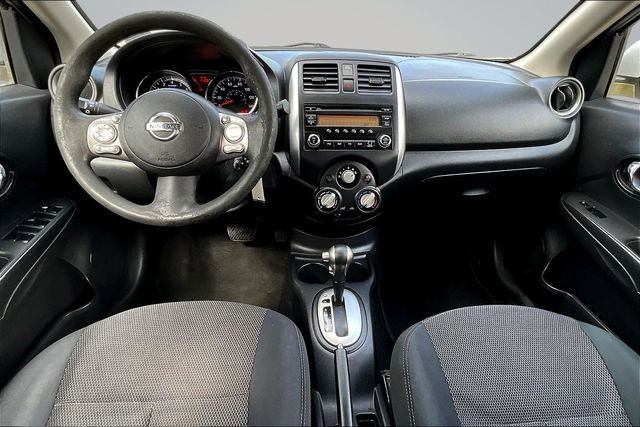 Used 2014 Nissan Versa SV w/ Convenience Package image 7