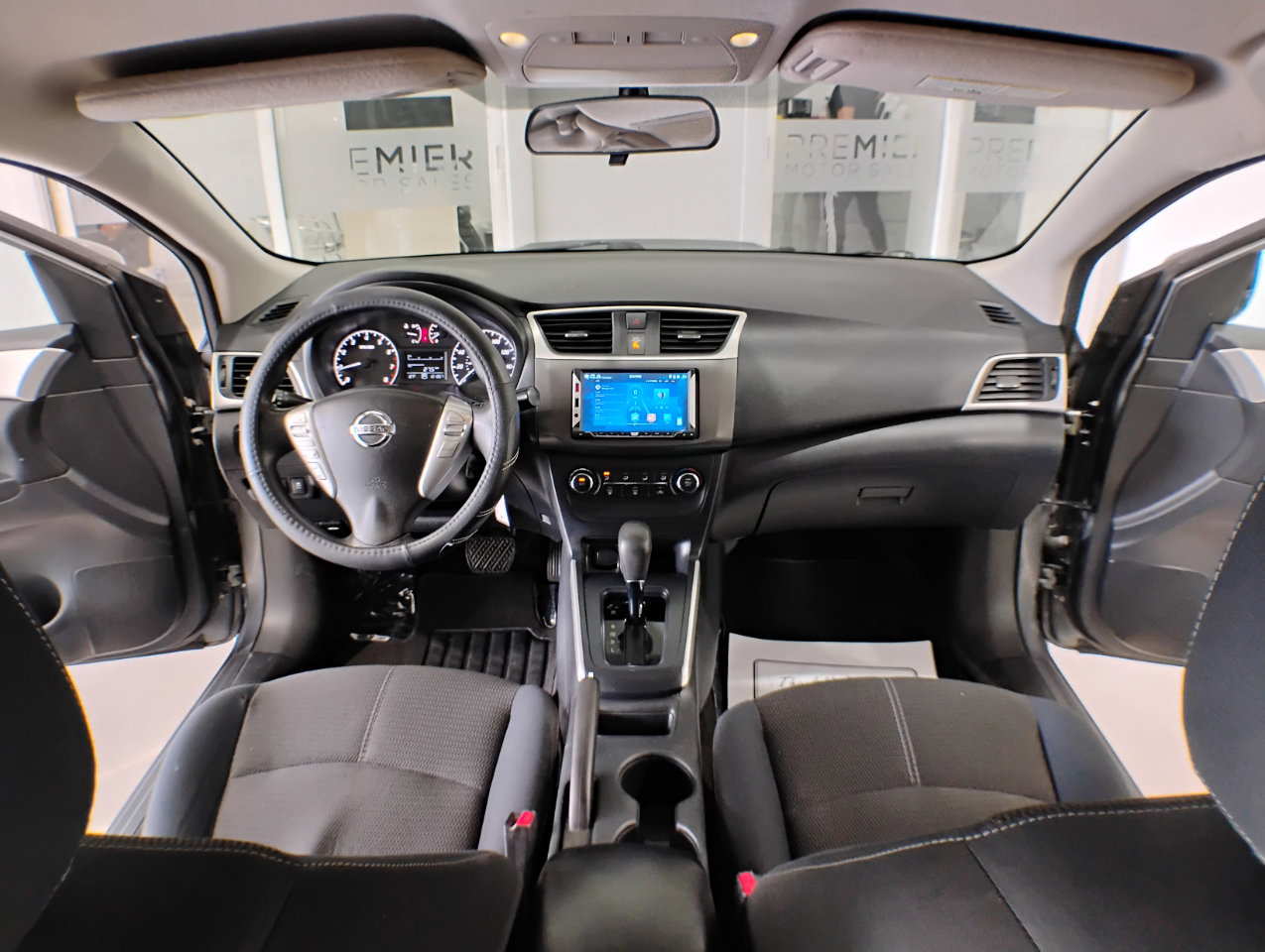 Used 2017 Nissan Sentra S image 27