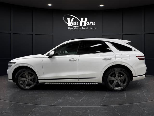 Used 2025 Genesis GV70 2.5T w/ Sport Prestige Package image 13