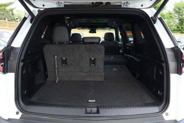 Used 2025 GMC Acadia AT4 AWD/4WD image 8