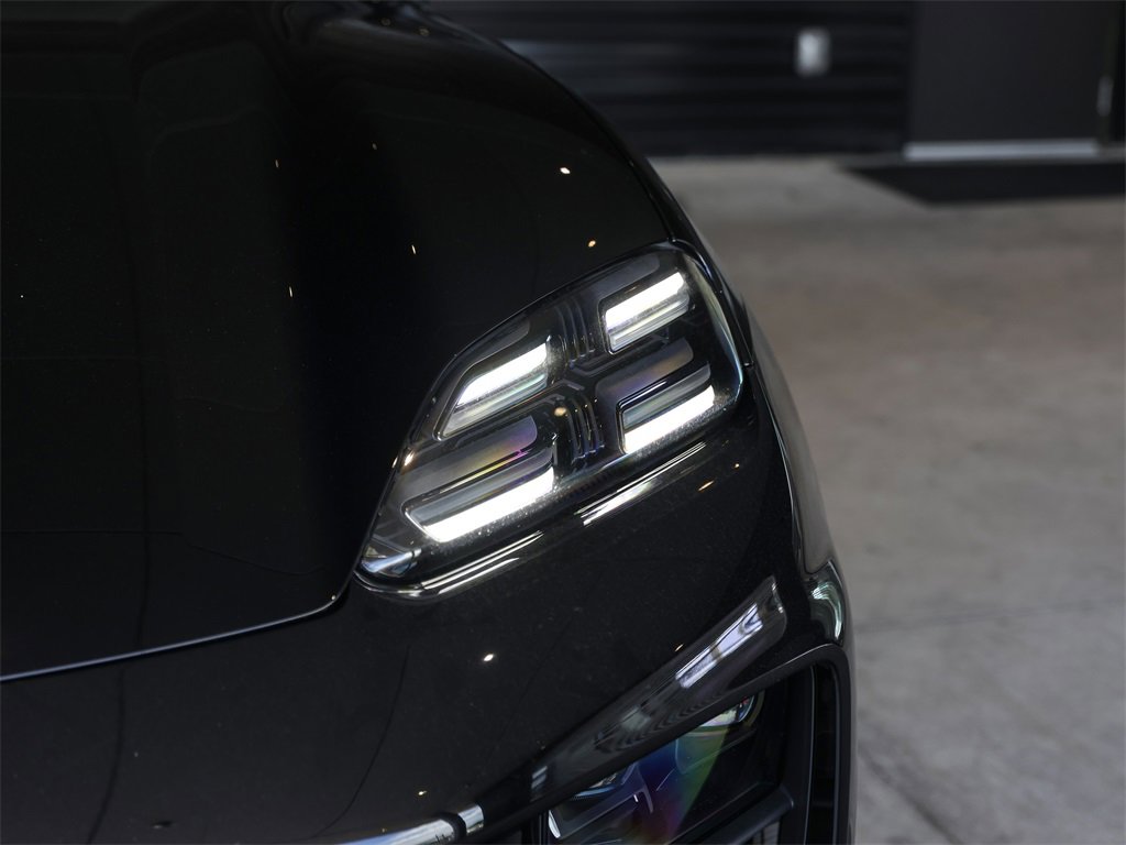 New 2025 Porsche Macan 4 Electric image 11