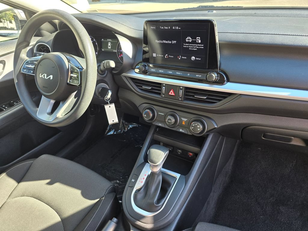 Used 2024 Kia Forte LXS FWD image 10